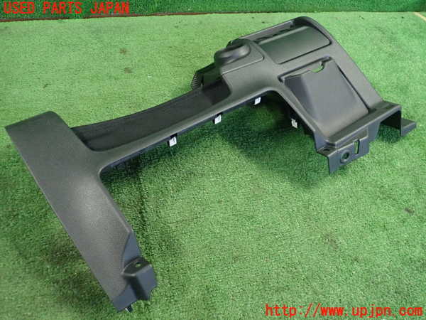 2UPJ-25437691]クロストレック(GUE)内装トリム類1 中古_m0002.jpg