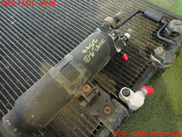 2UPJ-25446031]センチュリー(GZG50)エアコンコンデンサー1 中古_m0002.jpg
