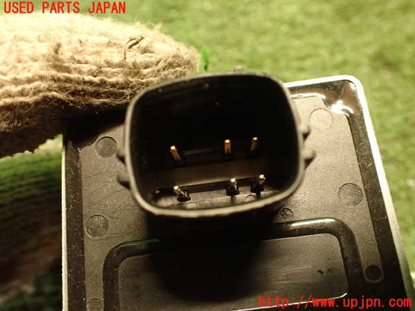2UPJ-25446381]センチュリー(GZG50)センサー1 (ヨーレート) 中古_m0003.jpg