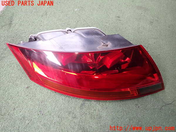 2UPJ-25451536]アウディ・TT クーペ(8JBWA)左テールランプ 中古_m0001.jpg
