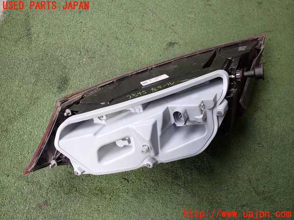 2UPJ-25451536]アウディ・TT クーペ(8JBWA)左テールランプ 中古_m0002.jpg