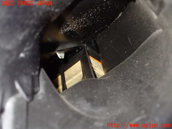 2UPJ-25452560]アウディ・TT クーペ(8JBWA)エアクリーナーボックス 中古_m0004.jpg
