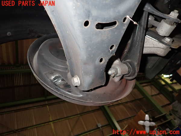 2UPJ-25454305]アウディ・TT クーペ(8JBWA)左リアナックルハブ 中古_m0002.jpg