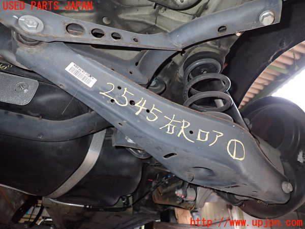 2UPJ-25455200]アウディ・TT クーペ(8JBWA)右リアロアアーム1 中古_m0001.jpg