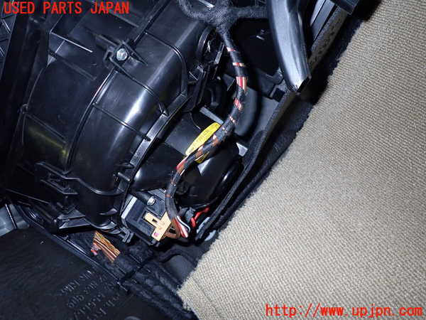 2UPJ-25456081]アウディ・TT クーペ(8JBWA)エバポレーター1 中古_m0002.jpg