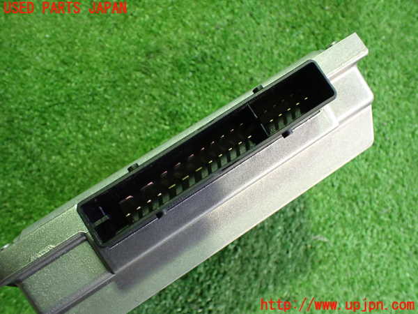 2UPJ-25456525]アウディ・TT クーペ(8JBWA)アンプ 中古_m0003.jpg