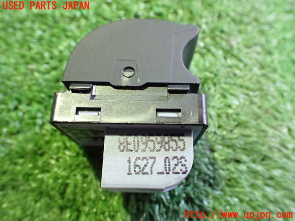 2UPJ-25456245]アウディ・TT クーペ(8JBWA)左パワーウィンドウスイッチ 中古_m0003.jpg