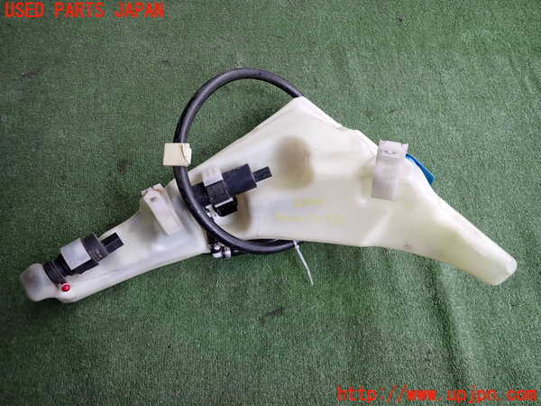 2UPJ-25456791]アウディ・TT クーペ(8JBWA)ウォッシャータンク1 中古_m0003.jpg