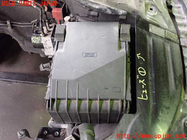 2UPJ-25456741]アウディ・TT クーペ(8JBWA)ヒューズボックス1 中古_m0001.jpg