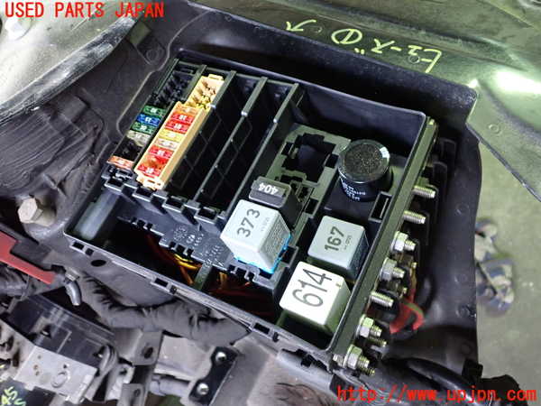 2UPJ-25456741]アウディ・TT クーペ(8JBWA)ヒューズボックス1 中古_m0003.jpg