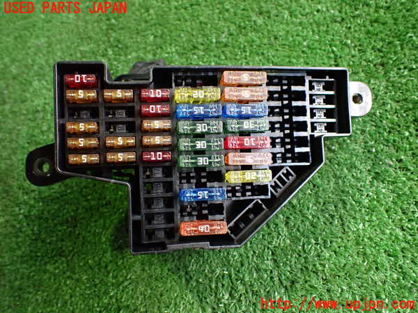 2UPJ-25456742]アウディ・TT クーペ(8JBWA)ヒューズボックス2 中古_m0001.jpg