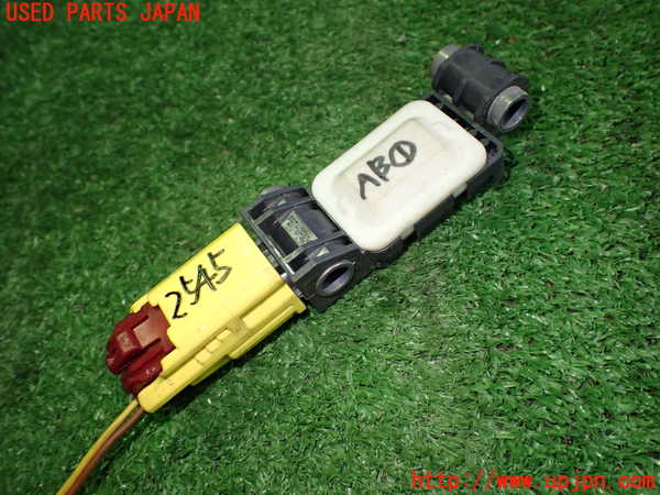 2UPJ-25456356]アウディ・TT クーペ(8JBWA)エアバッグセンサー1 中古_m0002.jpg