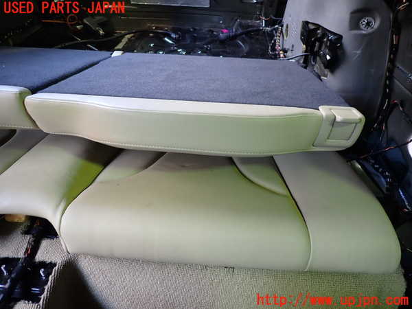 2UPJ-25457385]アウディ・TT クーペ(8JBWA)リアシート 中古_m0004.jpg