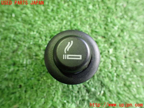 2UPJ-25457815]アウディ・TT クーペ(8JBWA)シガライター 中古_m0001.jpg