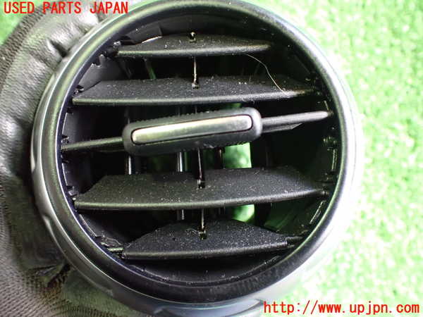 2UPJ-25457526]アウディ・TT クーペ(8JBWA)エアコン吹き出し口1 (真中) 【ジャンク品】 中古_m0003.jpg