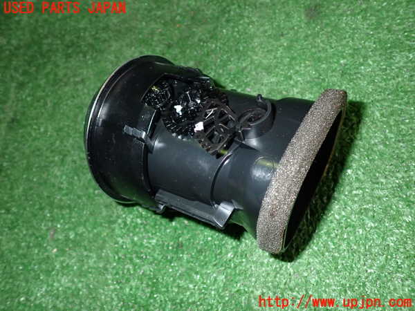 2UPJ-25457527]アウディ・TT クーペ(8JBWA)エアコン吹き出し口2 (右) 中古_m0003.jpg