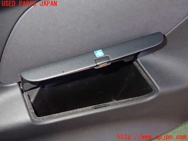 2UPJ-25457675]アウディ・TT クーペ(8JBWA)右リアピラートリム 中古_m0003.jpg