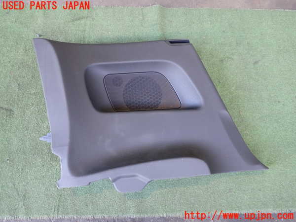 2UPJ-25457680]アウディ・TT クーペ(8JBWA)左リアピラートリム 中古_m0001.jpg