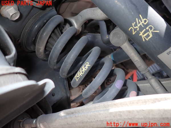 5UPJ-25465100]レクサス・RC F(USC10)右リアスプリング 中古_m0001.jpg
