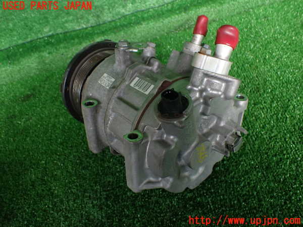 5UPJ-25466025]レクサス・RC F(USC10)エアコンコンプレッサー 中古_m0002.jpg