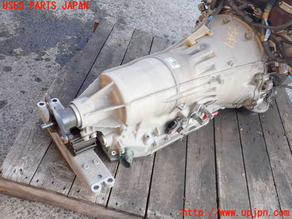 2UPJ-25473010]レクサス・RC F(USC10)ミッション AT 2UR-GSE 中古_m0002.jpg