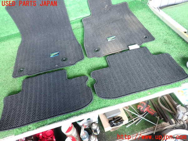 2UPJ-25477800]レクサス・RC F(USC10)フロアマット 中古_m0003.jpg