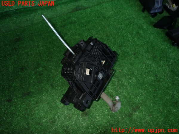 5UPJ-25477555]レクサス・RC F(USC10)ATシフトレバー 中古_m0002.jpg