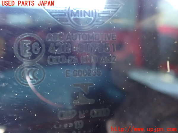 2UPJ-25481380]BMW ミニ(MINI)クーパーSD クロスオーバー オール4(YT20)(F60)右クォーターガラス 中古(43R-007951 M19)_m0002.jpg