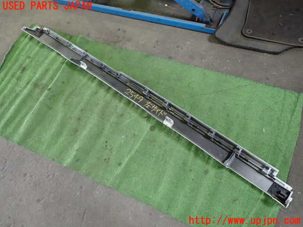 1UPJ-25491392]ステップワゴン スパーダ(RP6)左サイドステップ 中古_m0005.jpg