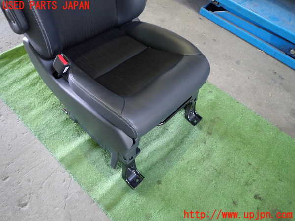 1UPJ-25497065]ステップワゴン スパーダ(RP6)助手席シート 中古_m0003.jpg