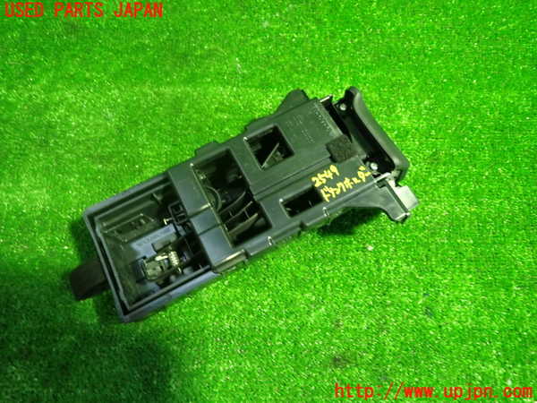 5UPJ-25497810]ステップワゴン スパーダ(RP6)ドリンクホルダー 中古_m0004.jpg