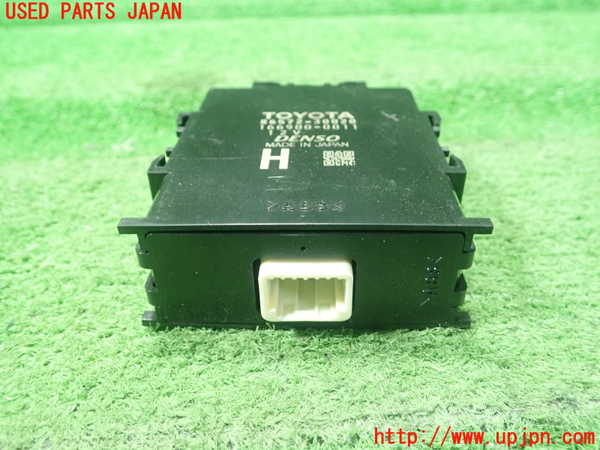 1UPJ-25516148]クラウン アスリート ハイブリッド(AWS210)コンピューター3 (86572-30020) 中古_m0001.jpg
