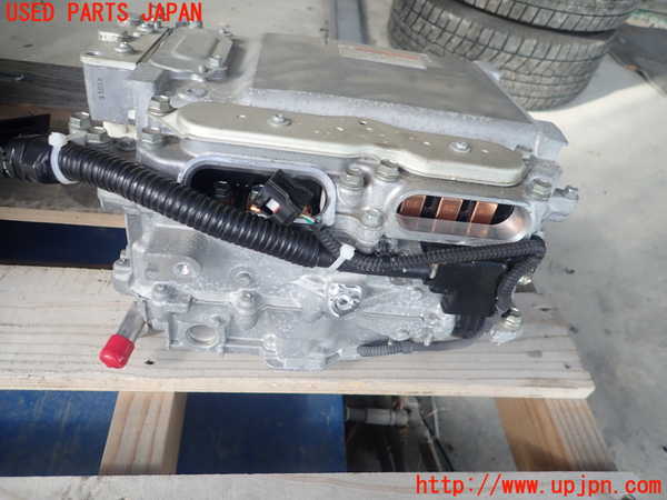 1UPJ-25516916]クラウン アスリート ハイブリッド(AWS210)インバーターコンバーター 中古_m0002.jpg