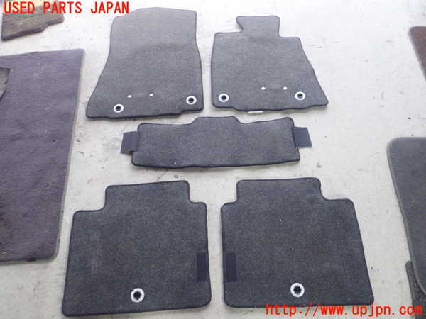 1UPJ-25517800]クラウン アスリート ハイブリッド(AWS210)フロアマット 中古_m0003.jpg