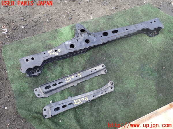 1UPJ-25525296]エスティマハイブリッド(AHR20W)メンバー1 中古_m0001.jpg