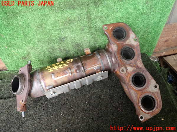 1UPJ-25522041]エスティマハイブリッド(AHR20W)エキマニ1 触媒 マニバーター 中古_m0001.jpg