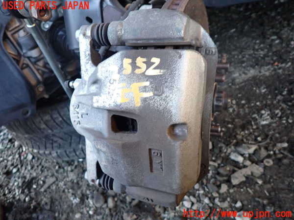 1UPJ-25524085]エスティマハイブリッド(AHR20W)左フロントキャリパー 中古_m0001.jpg