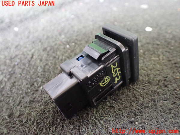 1UPJ-25526309]エスティマハイブリッド(AHR20W)スイッチ4 (ソナーOFF) 中古_m0002.jpg