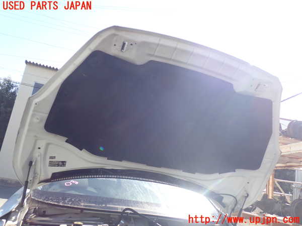 5UPJ-25531060]ボルボ・XC60(DD4204TXC)ボンネットフード 中古_m0004.jpg