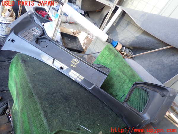 5UPJ-25531190]ボルボ・XC60(DD4204TXC)カウルトップ 中古_m0002.jpg