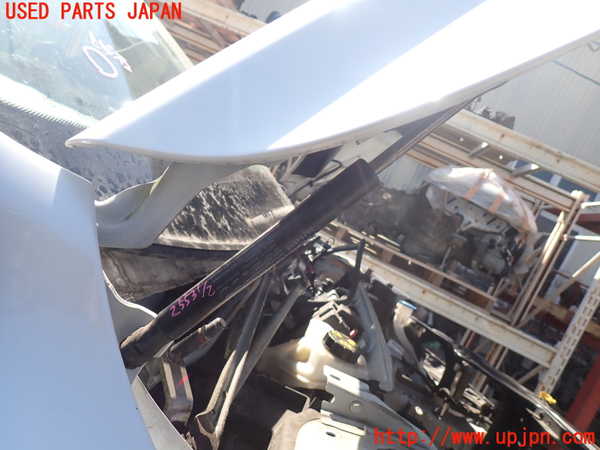 5UPJ-25531068]ボルボ・XC60(DD4204TXC)ボンネットダンパー 中古_m0001.jpg