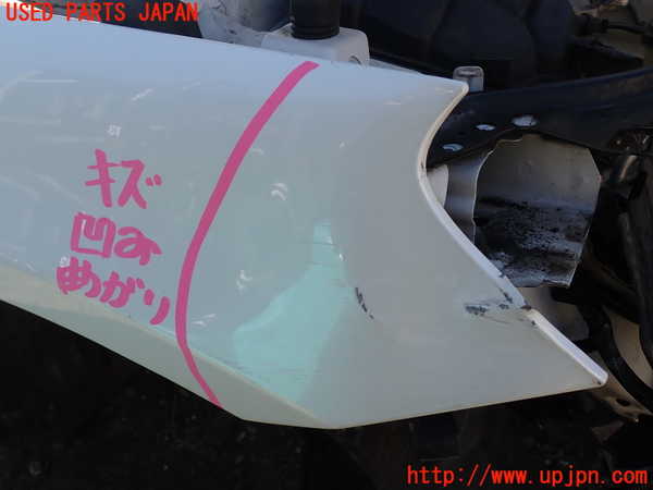 5UPJ-25531080]ボルボ・XC60(DD4204TXC)右前フェンダー 中古_m0002.jpg