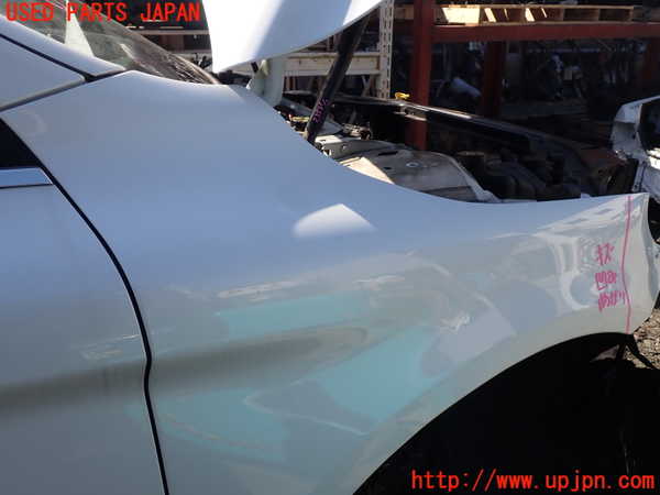 5UPJ-25531080]ボルボ・XC60(DD4204TXC)右前フェンダー 中古_m0003.jpg