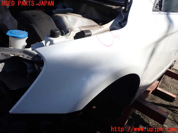 5UPJ-25531082]ボルボ・XC60(DD4204TXC)左前フェンダー 中古_m0003.jpg