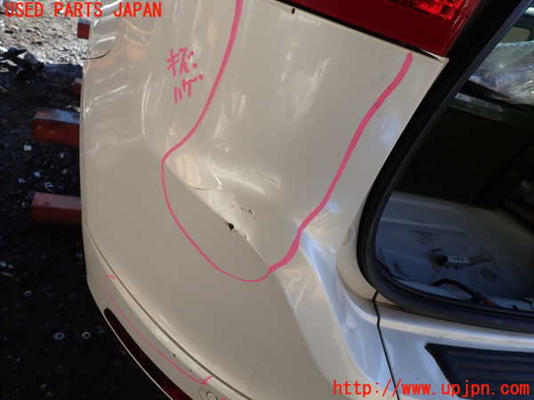 5UPJ-25531610]ボルボ・XC60(DD4204TXC)リアバンパー 中古_m0005.jpg