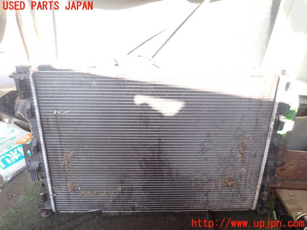 1UPJ-25532321]ボルボ・XC60(DD4204TXC)ラジエーター1 中古_m0002.jpg