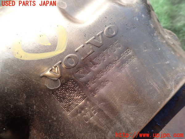 1UPJ-25532661]ボルボ・XC60(DD4204TXC)触媒1 中古_m0004.jpg