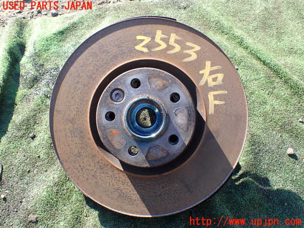 5UPJ-25534290]ボルボ・XC60(DD4204TXC)右フロントナックルハブ 中古_m0001.jpg