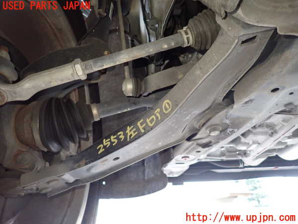 5UPJ-25535186]ボルボ・XC60(DD4204TXC)左フロントロアアーム1 中古_m0001.jpg