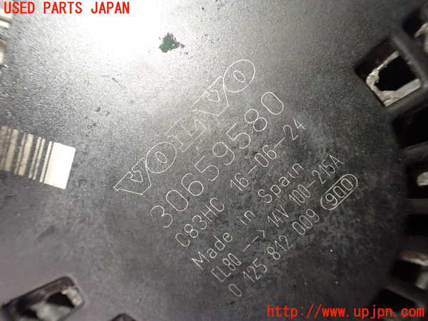 5UPJ-25536015]ボルボ・XC60(DD4204TXC)オルタネーター(ダイナモ) 中古_m0004.jpg